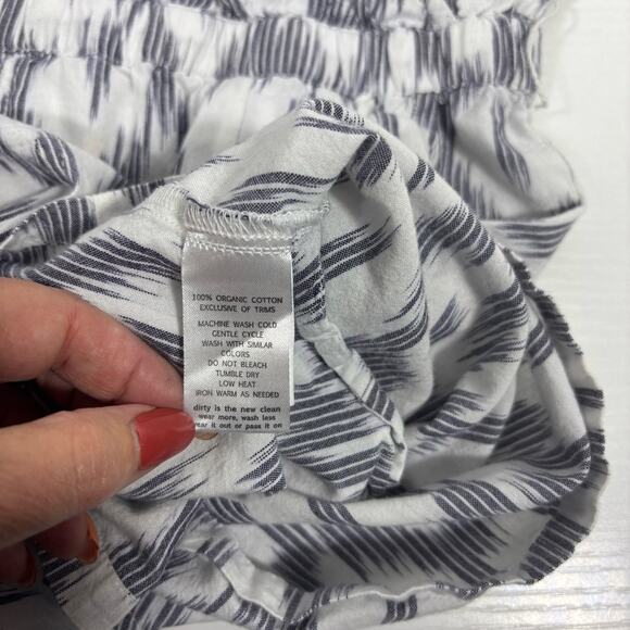 Toad&Co Grey and White Patterned Romper Size Medium PP0815 - Picture 7 of 7